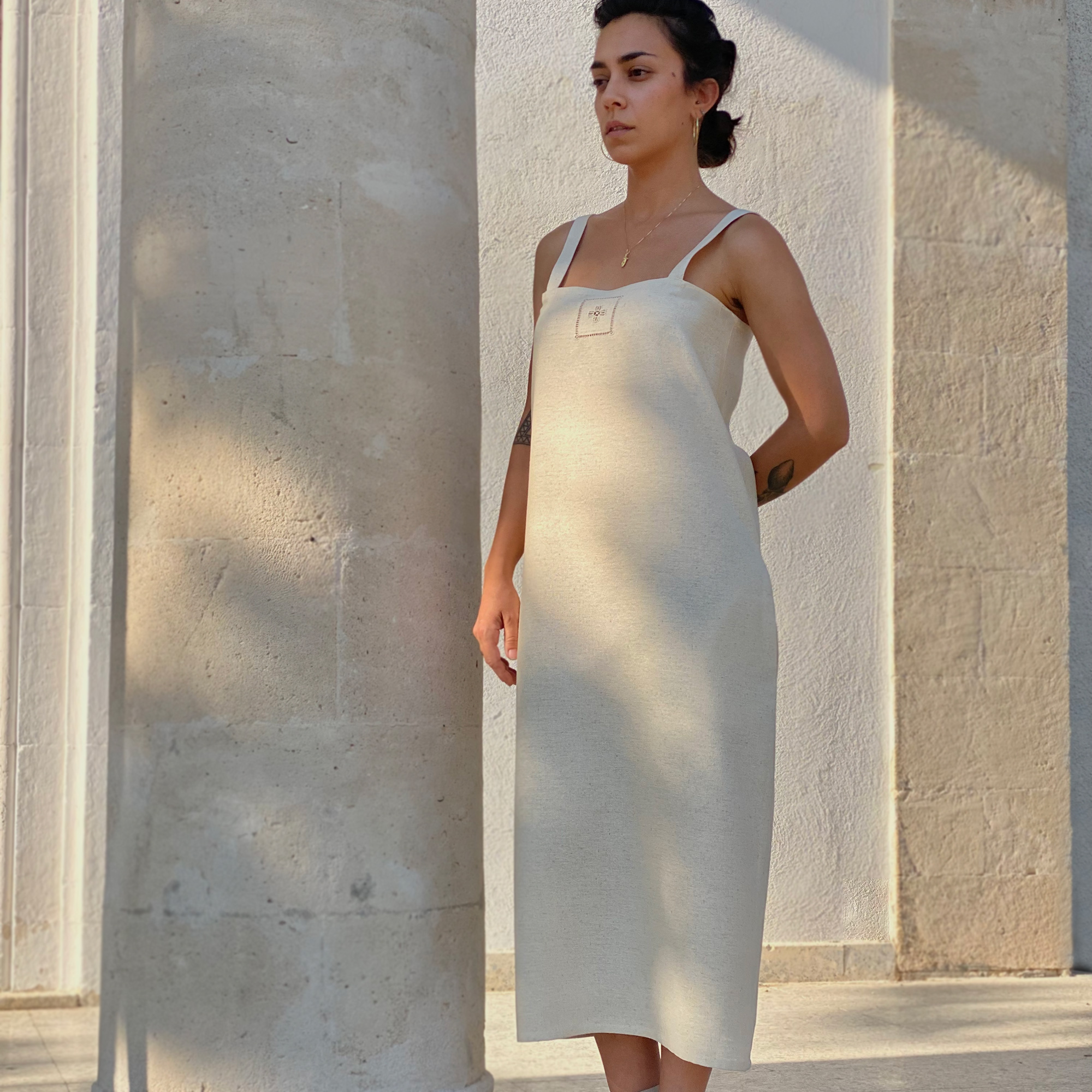 SOFT LINEN STRAP DRESS - Tradition Now